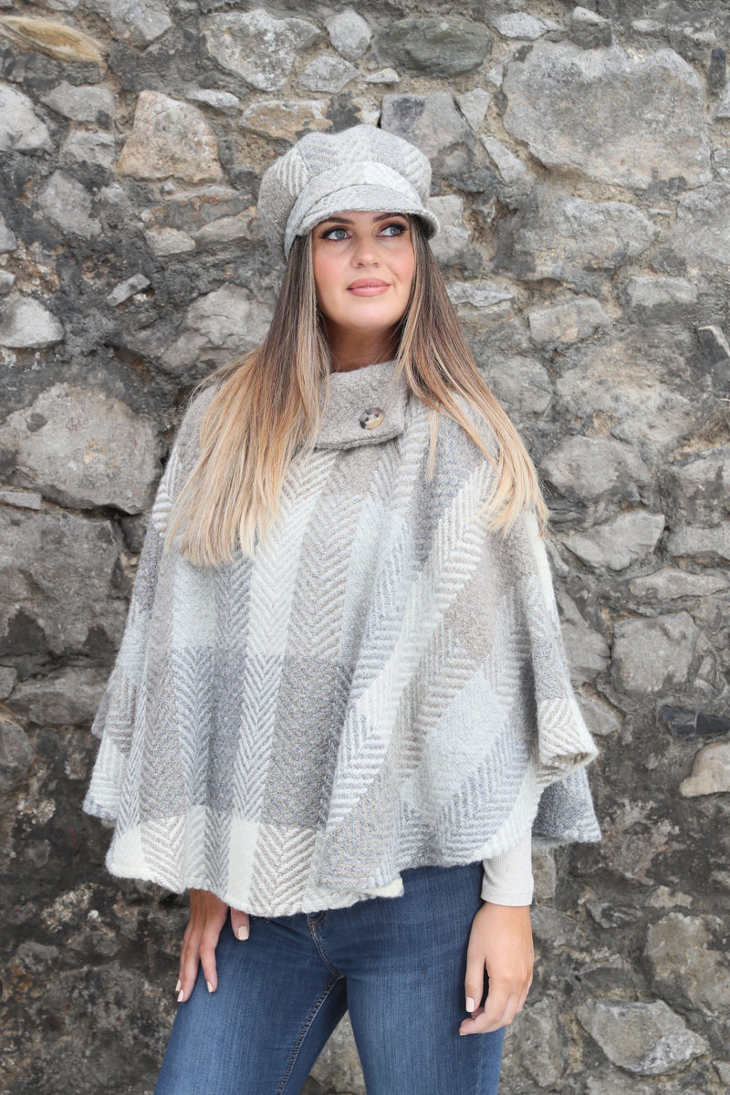 Laura Poncho Multi Beige